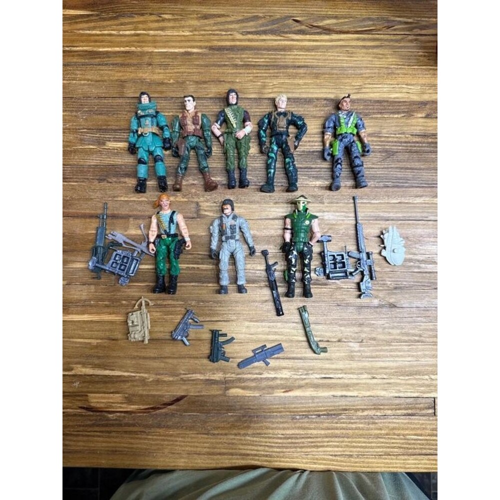 Green army men